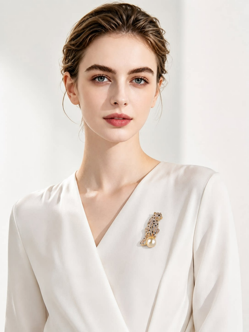Golden Leopard Pearl Brooch