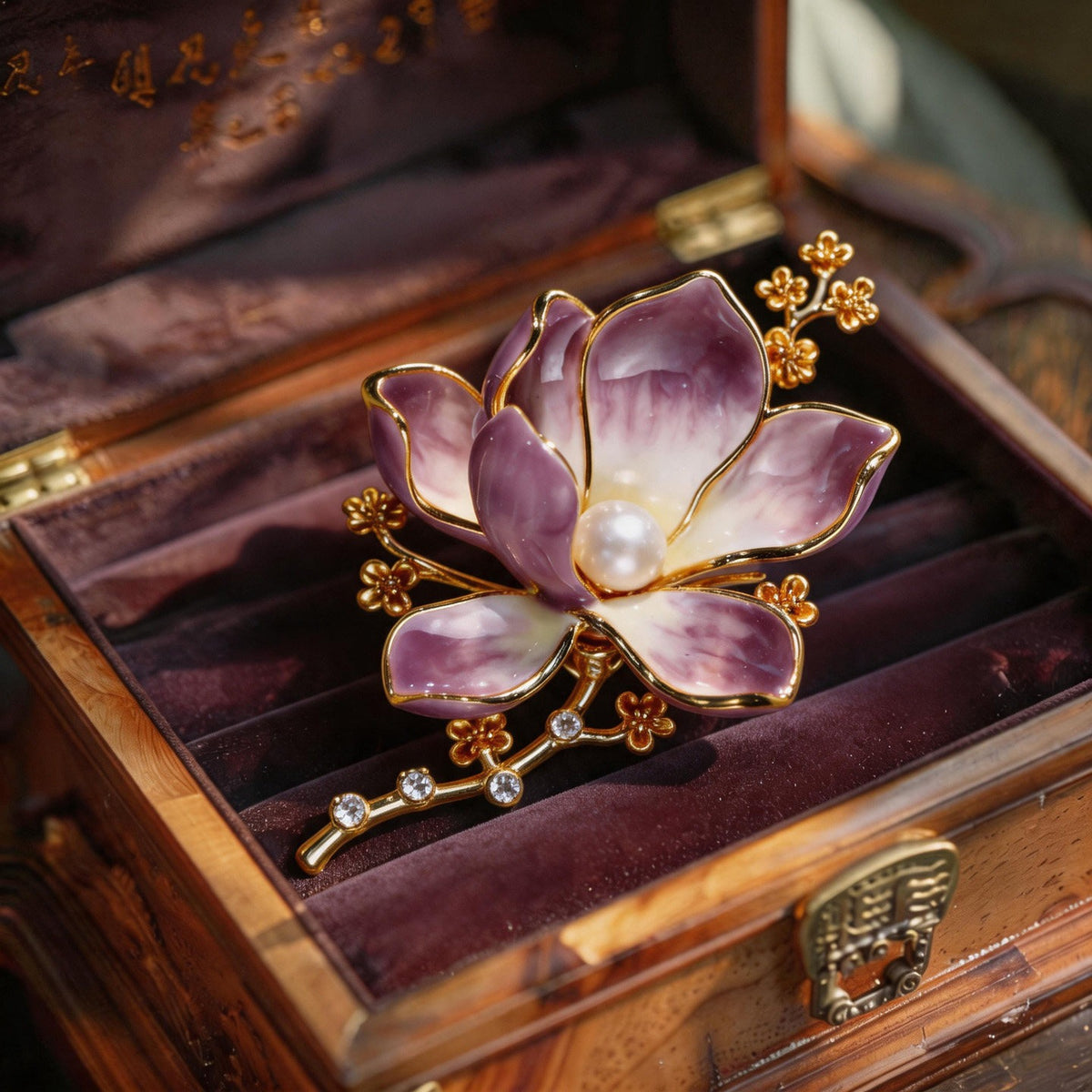 Lilac Magnolia Pearl Brooch