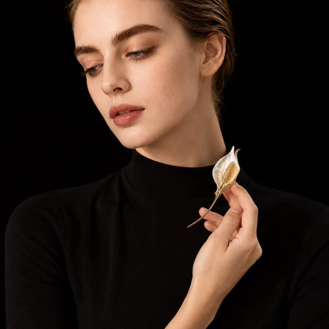 Mother of Pearl Calla Lily Brooch